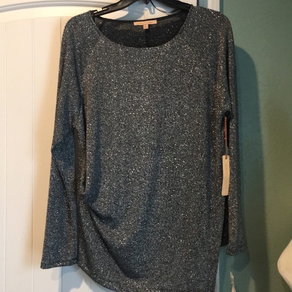 Stunning New Gibson Latimer blouse size small